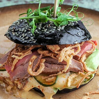 Бургер с ростбифом в BonoBo по цене 670 ₽