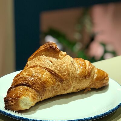 Круассан классический в Spletnicy cafe по цене 150