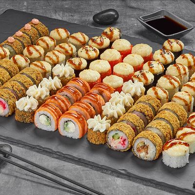 Сет Маскарад роллов в Суши Мастер по цене 2399