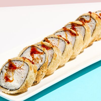 Жареный ролл Акито в Ostrov по цене 605 ₽