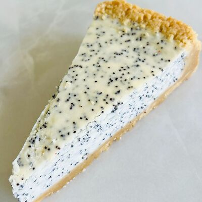 Чизкейк Маковый в Cheeseberry по цене 230 ₽