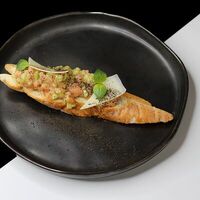 Брускетта с тартаром из лосося в Libido