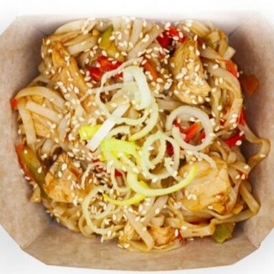 Собери своё блюдо (лапша или рис) в Каратэ Суши по цене 475 ₽