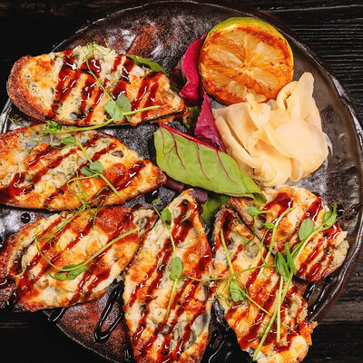 Мидии, запеченные с сыром в Рестобар Литера по цене 790 ₽