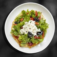 Пита со страчателлой и клубникой в CLAVIS