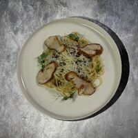 Паста с курицей и грибами в Пицца тот