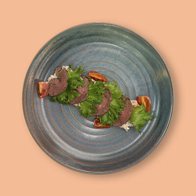 Салат Оливье с ростбифом в Додома по цене 695 ₽