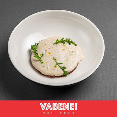 New Тартар говядина с трюфельным муссом в Траттория Vabene! по цене 1100 ₽