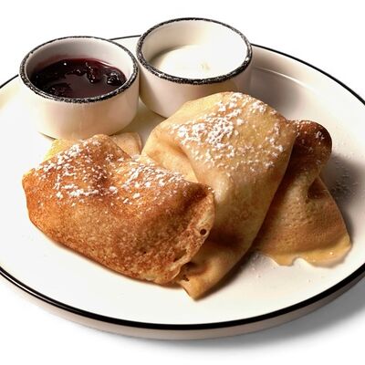 Блины с домашним вареньем в Завтрак по цене 400 ₽