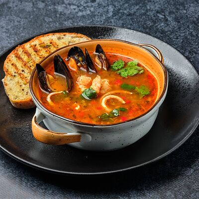Похлебка из морепродуктов в Mesto Sushi & Grill по цене 510