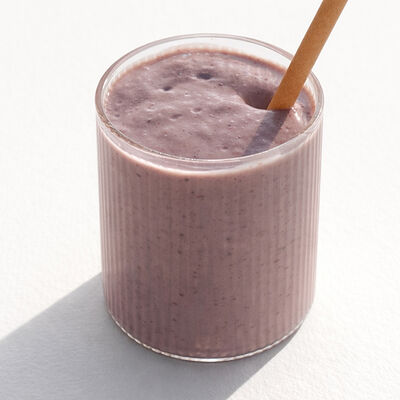 Протеиновый клубничный коктейль в Angel Cakes по цене 830 ₽