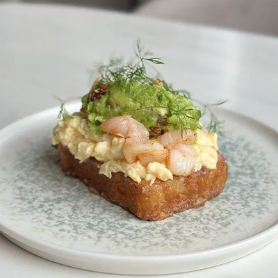 Бриошь со скрэмблом в Prana по цене 660 ₽