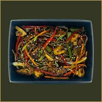 Wok Соба с говядиной в Happy Fish Premium