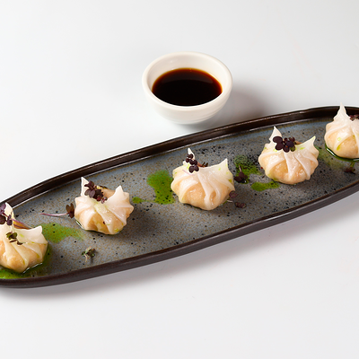 Гедза с уткой с соусом Хойсин в Chojo Izakaya по цене 730 ₽