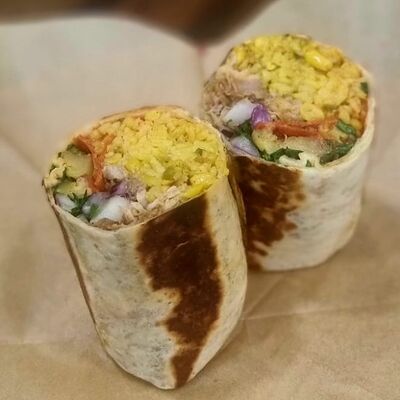 Бурритос-обжирадос со свининой и Чоризо в Мексиканская кухня Altaco по цене 820 ₽