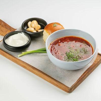 Борщ с пампушкой в Южанин по цене 110000 сум