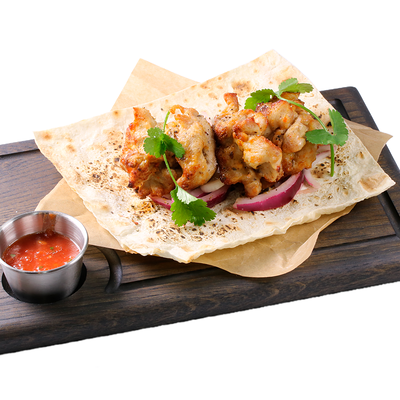 Шашлык куриный с фирменным соусом в GrU seasons по цене 450 ₽