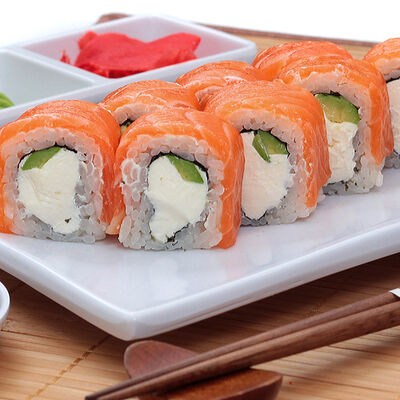 Ролл Филадельфияв Sushiwoker по цене 880 ₽