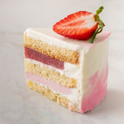 Торт Сливочная клубника в Мамин Cake по цене 410 ₽