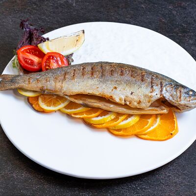 Запечённая горная форель с цитрусами и травами в Груша по цене 1375 ₽