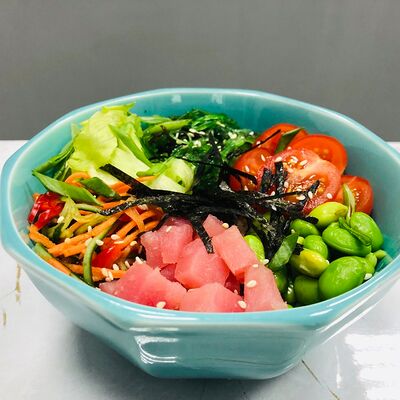 Поке с лососем в Shiitake по цене 525 ₽