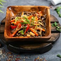 Соба с овощами в Сакура