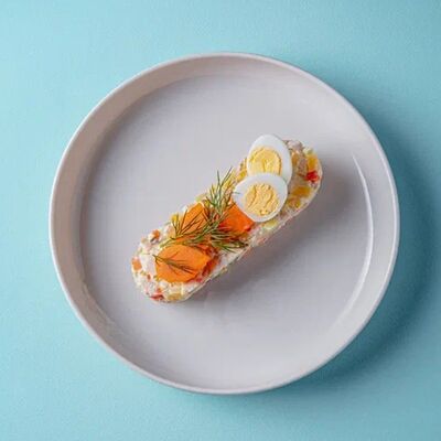 Оливье с цыплёнком и перепелиным яйцом в VASILCHUKI Chaihona №1 по цене 370 ₽