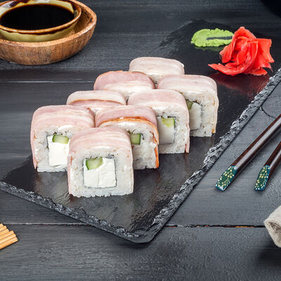 Бекон ролл в Суши Ням по цене 455 ₽