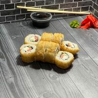 Ролл с гребешком и лососем в Экспресс суши