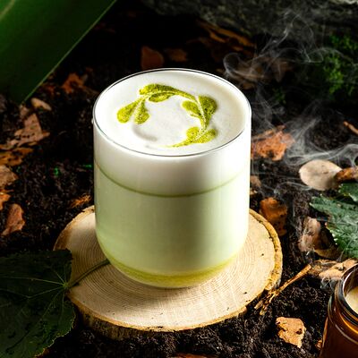 Матча-Латте Сливочная Лужайка в Baggins Сoffee по цене 415 ₽