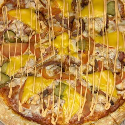 Пицца бургерв Ymi по цене 770 ₽