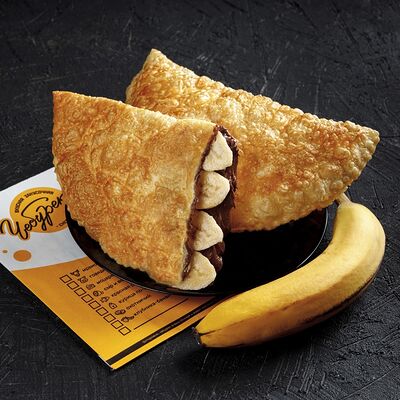 Чебурек с бананом и Нутеллой в Чебурекми по цене 380 ₽
