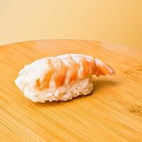 Суши с креветкой в Navasushi