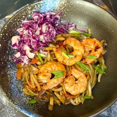 Вок с креветками в BRCAFE по цене 580 ₽