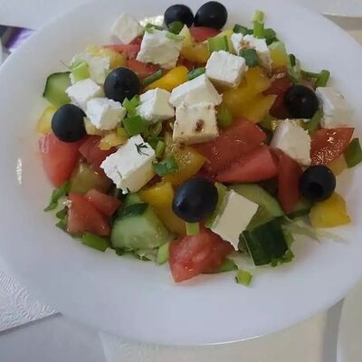 Салат Греческий в Сказка Востока по цене 350 ₽