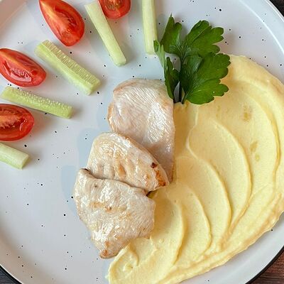 Картофельное пюре с курочкой в Salento по цене 400 ₽