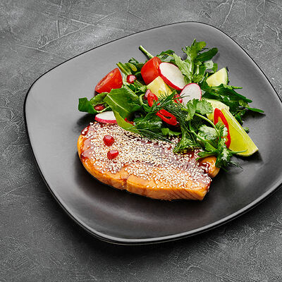 Лосось терияки со свежими овощами в Гранат по цене 950