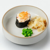 Запеченная суши с угрём в 1st Gallery Kitchen Atlantis