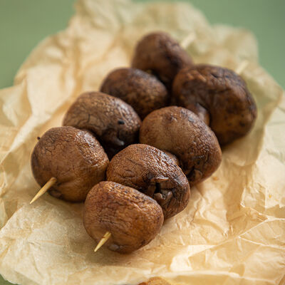 Шампиньоны на мангале в МясоРыбка по цене 240 ₽