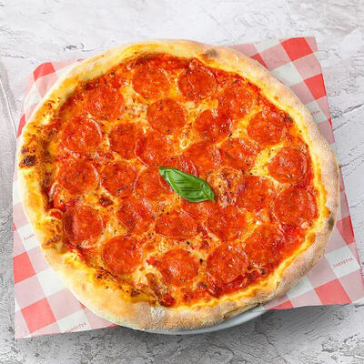 Пицца Пепперони в Биродром и Панчетта по цене 820 ₽