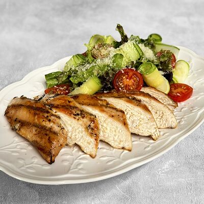 Стейк-салат на грилев MaMa Mia по цене 662 ₽