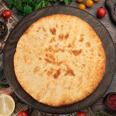 Хачапури по-имеретински в Жарим на углях по цене 890 ₽