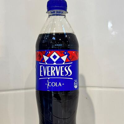 Cola Evervess в Ливан Хаус по цене 270 ₽