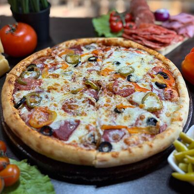 Пицца G-food в G-food по цене 690 ₽