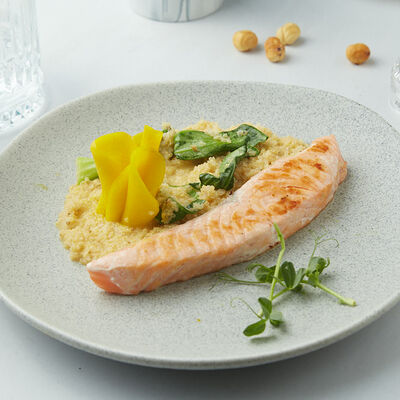 Лосось с киноа и редькой в Блеск по цене 690