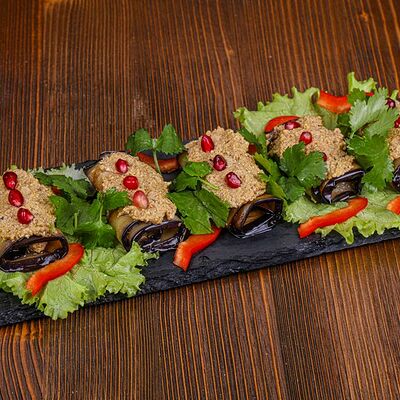 Баклажаны с орехами в Чито-гврито по цене 550 ₽