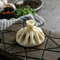 Хинкали с сыром и шпинатом в Баклажан в ТЦ 