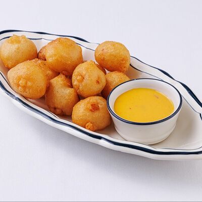 Пончики из лосося в Mela по цене 1140 ₽