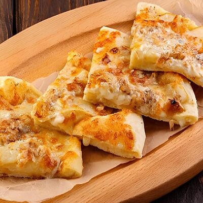 Мегрельский хачапури с грушей и сыром дорблюв У Ханумы по цене 690 ₽