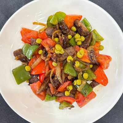 Жаровня с говядиной в Чойхона Хаким Ака по цене 510 ₽